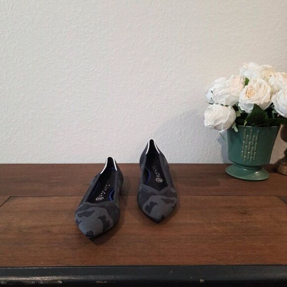 ROTHYS The Point Dark Camo Ballet Flat Shoes Sz 9.5 - Picture 2 of 8